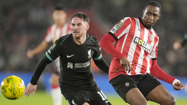 Liverpool's Alexis Mac Allister and Southampton's Joe Aribo battle for the ball