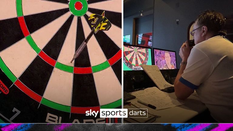 We went behind the scenes with Sky Sports' Keith Deller as he spotted Nathan Aspinall and Ricardo Pietreczko's match to show how it is done for viewers on screen to see. 