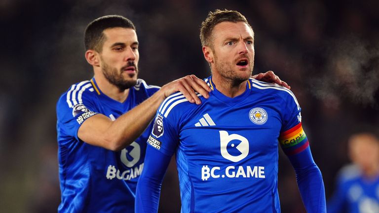 Leicester City's Jamie Vardy celebrates scoring their side's first goal of the game