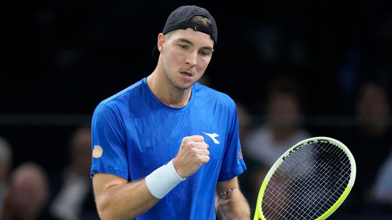 Jan-Lennard Struff, of Germany, reacts as he plays France's Arthur Fils during their second round match of the Paris Masters tennis tournament, Wednesday, Oct. 30, 2024 in Paris. (AP Photo/Michel Euler)