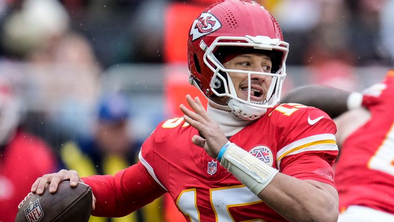 Kansas City Chiefs quarterback Patrick Mahomes (15) works in the pocket against the Cleveland Browns during the first half of an NFL football game, Sunday, Dec. 15, 2024, in Cleveland. (AP Photo/Sue Ogrocki)