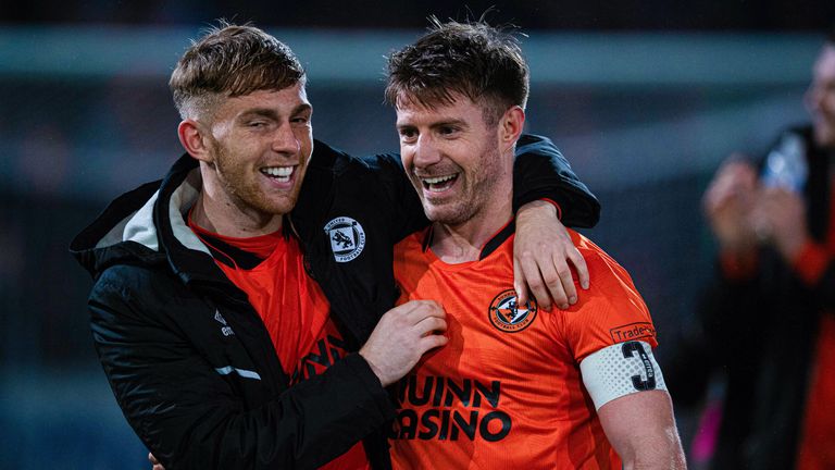 Dundee United's Ross Docherty (R) and Miller Thomson celebrate