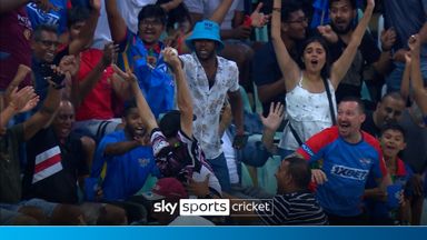 'He's done ever so well!' | Fan takes EPIC catch in SA20!