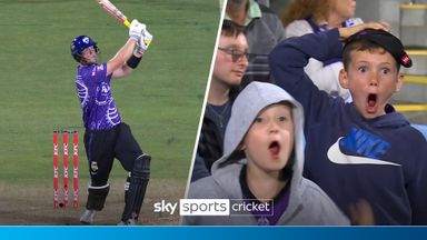 'BRUTAL!' | Owen hits Overton onto roof amid three straight sixes!