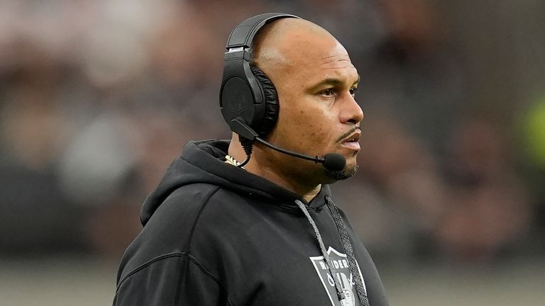 Las Vegas Raiders head coach Antonio Pierce reacts during the first half of an NFL football game against the Los Angeles Chargers in Las Vegas, Sunday, Jan. 5, 2025. (AP Photo/Abbie Parr)