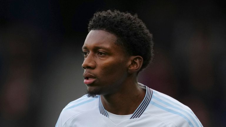 Aston Villa's Jaden Philogene runs into position during the English Premier League soccer match between Ipswich Town and Aston Villa, at Portman Road stadium in Ipswich, England, Sunday, Sept. 29, 2024. (AP Photo/Dave Shopland)