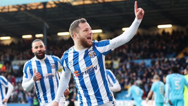 KILMARNOCK, SCOTLAND - JANUARY 02: Bruce Anderson of Kilmarnock celebrates after scoring 1-0 during a William Hill Premiership match between Kilmarnock and St Mirren at BBSP Stadium Rugby Park on January 02, 2025 in Kilmarnock, Scotland. (Photo by Ross MacDonald / SNS Group)