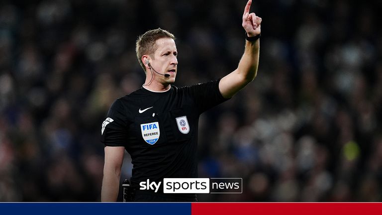 VAR decisions to be announced in-stadium in Carabao Cup semis