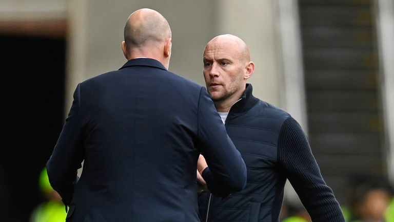 GLASGOW, SCOTLAND - SEPTEMBER 29: Rangers manager Philippe Clement and Hibernian head coach David Gray at full time during a William Hill Scottish Premiership match between Rangers and Hibernian at Ibrox Stadium, on September 29, 2024, in Glasgow, Scotland. (Photo by Rob Casey / SNS Group)