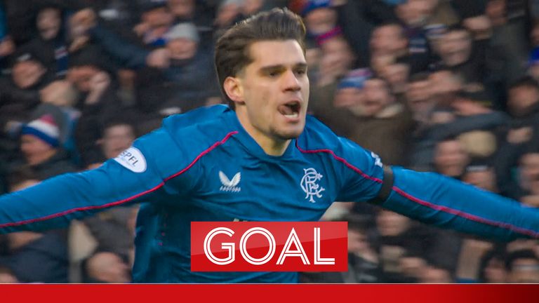 Rangers 1-0 Celtic: Hagi goal