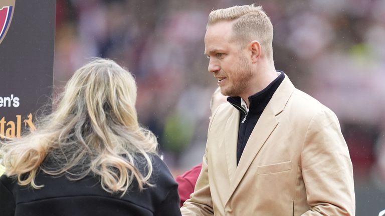 Jonas Eidevall and Emma Hayes had a confrontation at last season's Conti Cup final