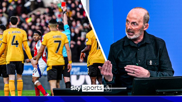 Mike Dean explains why he agrees that Myles Lewis-Skelly was deserving of a red after clipping the legs of Matt Doherty on the counter during Arsenal&#39;s clash against Wolves.