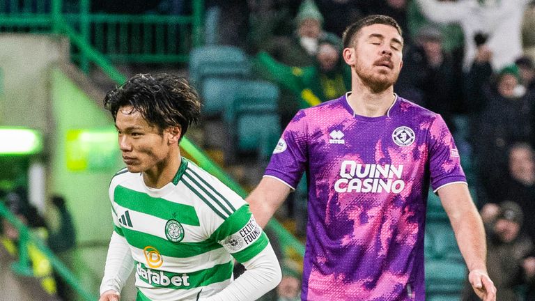 Reo Hatate masuk untuk menggandakan keunggulan Celtic