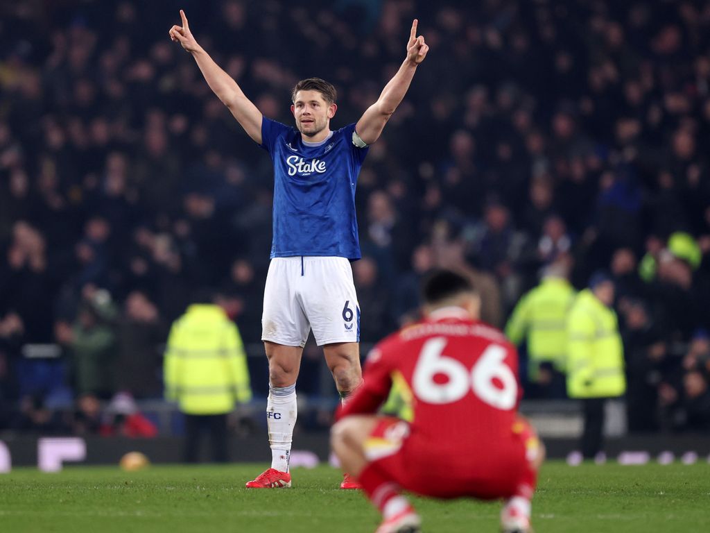Watch FREE Premier League highlights on the Sky Sports app
