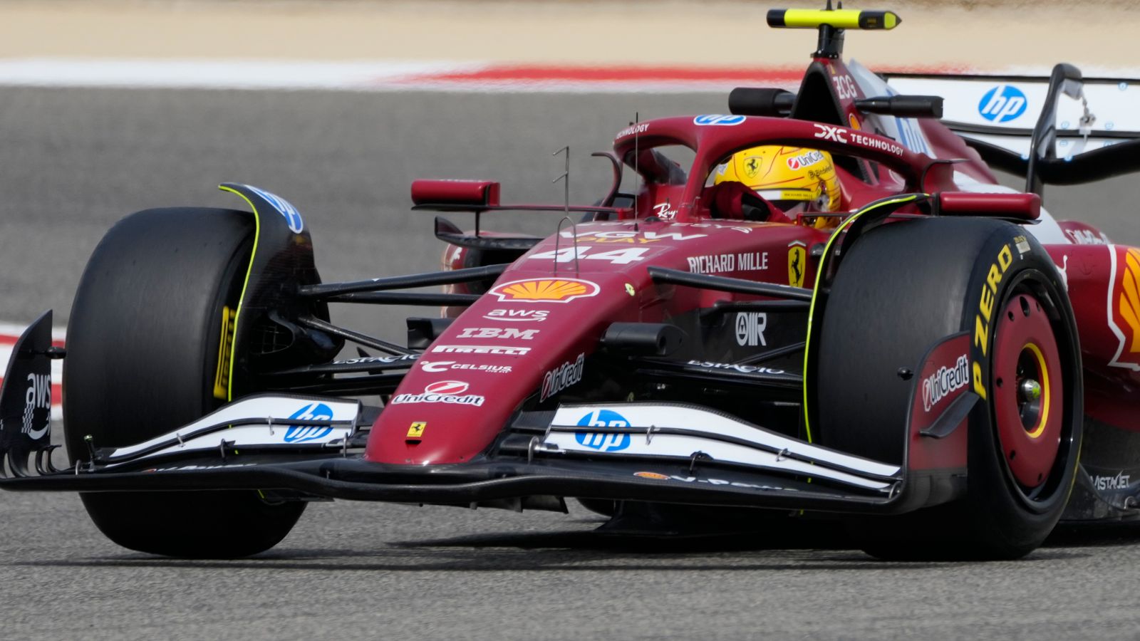 F1 Testing LIVE: Updates, results, stream, highlights as Lewis Hamilton makes Ferrari debut in Bahrain – Sky Sports   Sky Sports