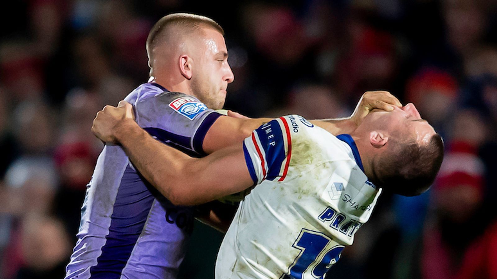 Super League LIVE! Wakefield battling back vs Hull KR