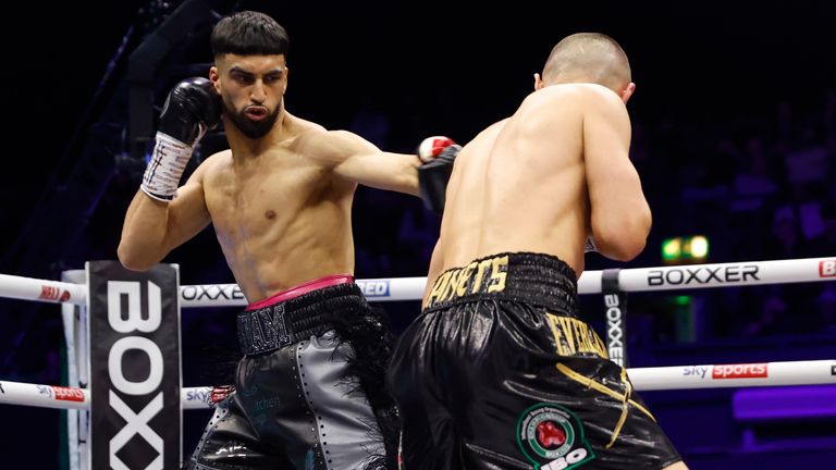 BEN SHALOM BOXXER ANOTHER LEVEL.PIC LAWRENCE LUSTIG/BOXXER.(PICS FREE FOR EDITORIAL USE ONLY).WEMBLEY ARENA 01-02-2025.IBO WORLD SUPER LIGHTWEIGHT CHAMPIONSHIP.ADAM AZIM v SERGEY LIPINETS