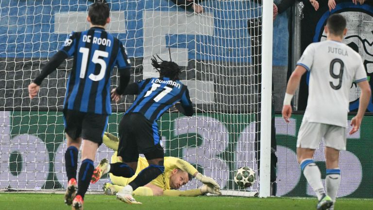 Club Brugge goalkeeper Simon Mignolet saves a penalty from Atalanta's Ademola Lookman