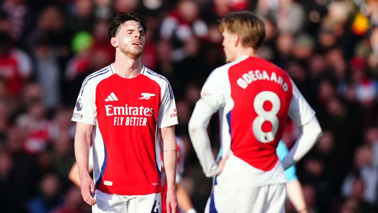 Ten-player Arsenal suffer huge blow to title hopes with West Ham loss