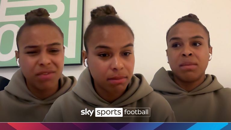 Pitch ke pod nikita parris 