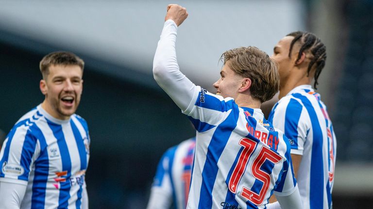 Fraser Murray menempatkan Kilmarnock 2-0