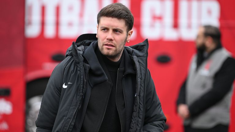 Fabian Hurzeler manages Brighton during the Premier League match between Nottingham Forest and Brighton and Hove Albion at the City Ground in Nottingham, England, on February 1, 2025. (Photo by MI News/NurPhoto)