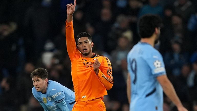 Jude Bellingham celebrates his stoppage-time winner for Real Madrid at Manchester City