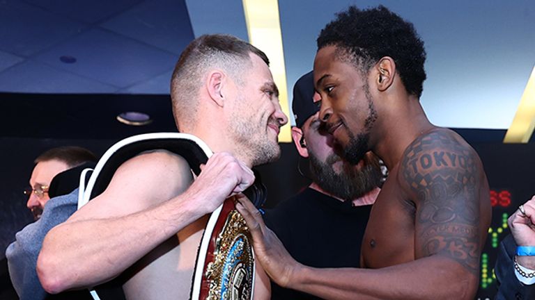 Keyshawn Davis faces off with Denys Berinchyk