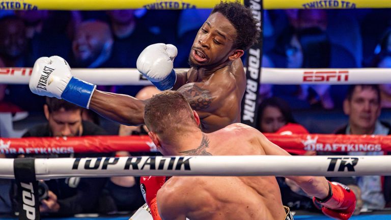 February 14, 2025, New York, New York, USA: DENYS BERINCHYK (tan trunks) and KEYSHAWN DAVIS battle in a WBO Lightweight title bout at Madison Square Garden in New York, New York. (Cal Sport Media via AP Images)