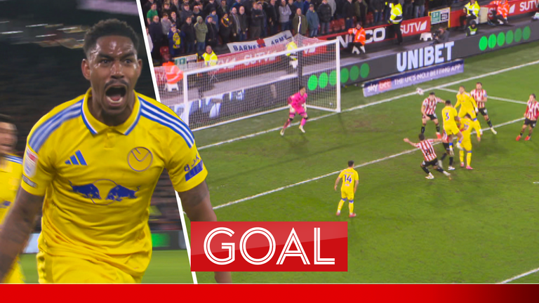 Junior Firpo scores Leeds&#39; equaliser vs Sheffield United in their top of the Championship clash.