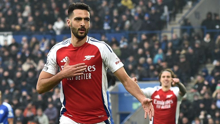 Arsenal's Mikel Merino celebrates after scoring his side's opening goal (AP Photo/Rui Vieira)