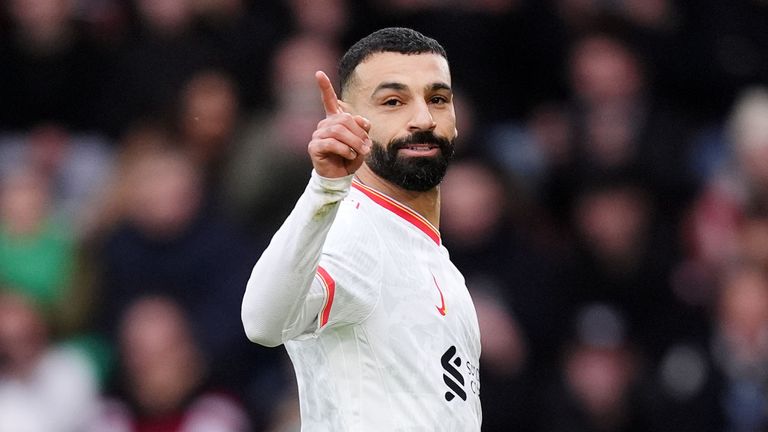 Liverpool's Mohamed Salah celebrates scoring their side's first goal of the game