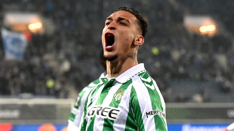 Antony marcou seu segundo gol em três partidas para o Real Betis, enquanto eles venceram o Gent por 3-0