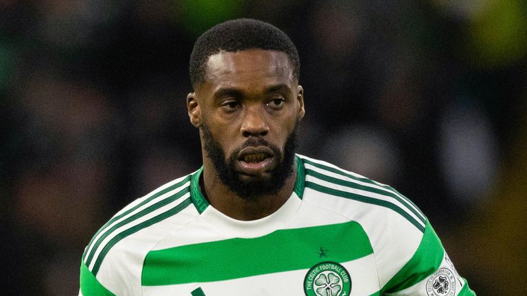 GLASGOW, SCOTLAND - FEBRUARY 05: Cetltic's Jeffrey Schlupp in action during a William Hill Premiership match between Celtic and Dundee at Celtic Park, on February 05, 2025, in Glasgow, Scotland.  (Photo by Craig Williamson / SNS Group)