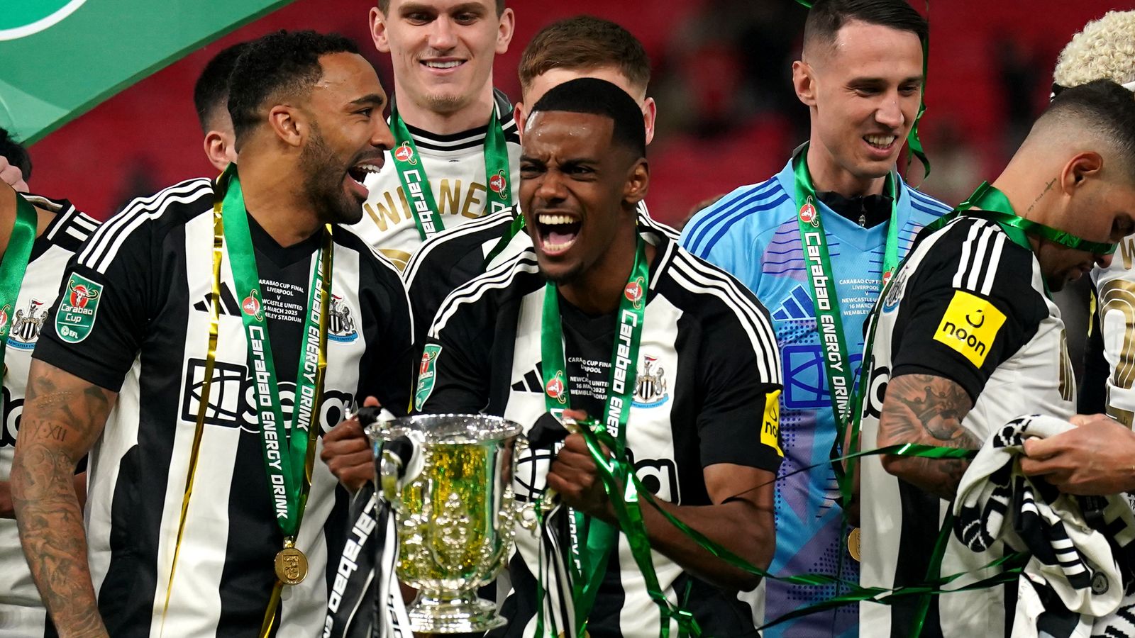 https://e0.365dm.com/25/03/1600x900/skysports-alexander-isak-carabao-cup_6858963.jpg?20250316191319