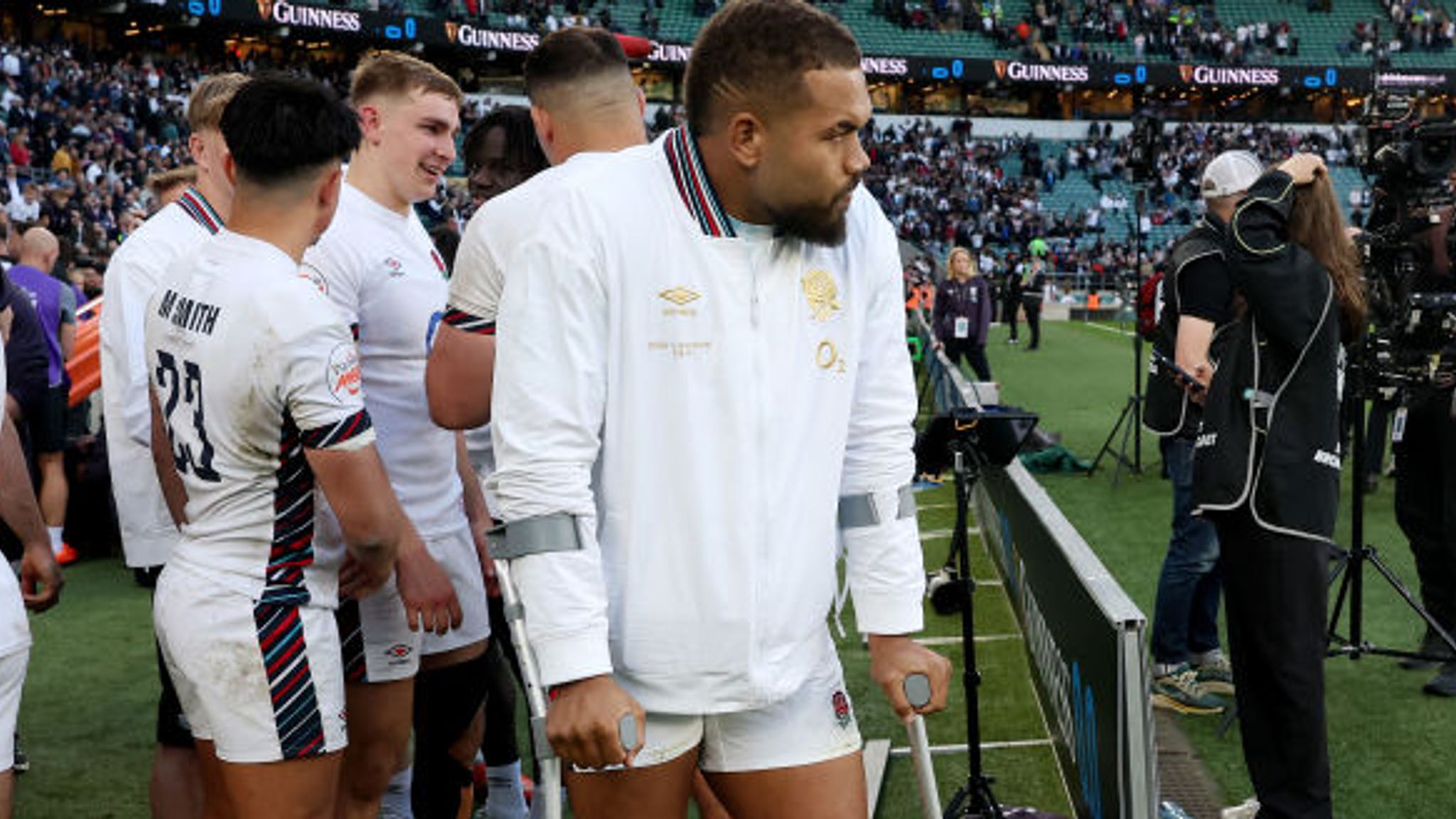 Lawrence Rugby Ollie Lawrence: England centre ruled out of British and Irish Lions ...