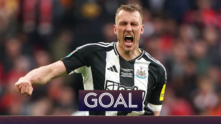 Liverpool 1-2 Newcastle: Dan Burn, Alexander Isak goals deliver Toon Carabao Cup win to end 70-year trophy wait