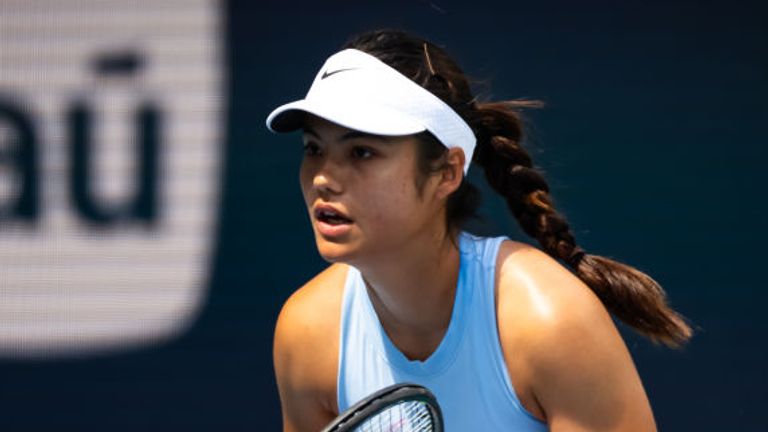Emma Raducanu will now face Emma Navarro in the Miami Open second round