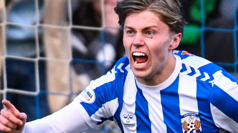 KILMARNOCK, SCOTLAND - MARCH 15: Kilmarnock's Fraser Murray celebrates scoring to make it 1-1 during a William Hill Premiership match between Kilmarnock and Hibernian at the BBSP Stadium Rugby Park, on March 15, 2025, in Kilmarnock, Scotland. (Photo by Rob Casey / SNS Group)