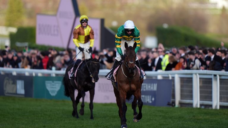 Inothewayurthinkin finishes clear of Galopin Des Champs in the 2025 Gold Cup