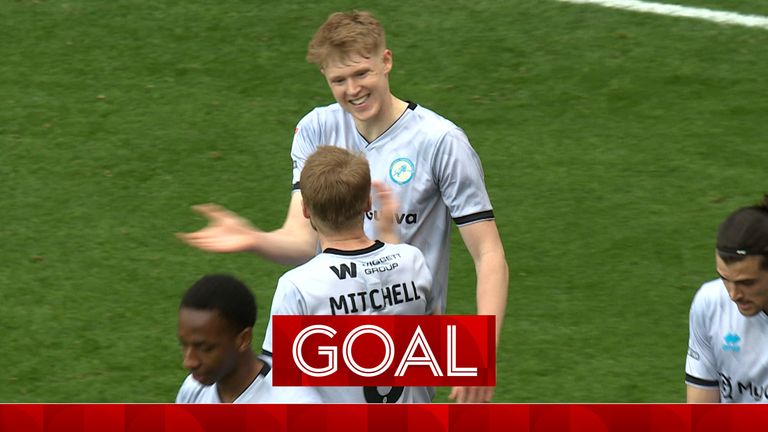 &#39;That&#39;s a delightful goal!&#39; | Coburn heads Millwall into the lead