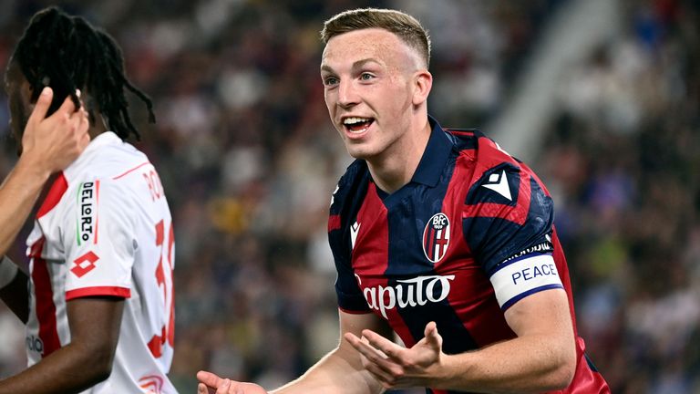 Bologna's Lewis Ferguson (LaPresse)