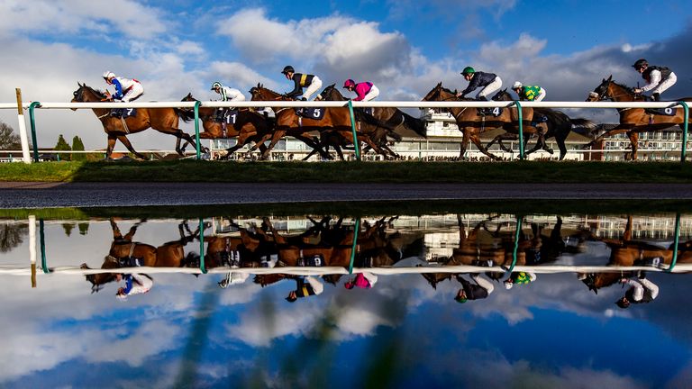 Lingfield hosts the latest renewal of the Spring Cup