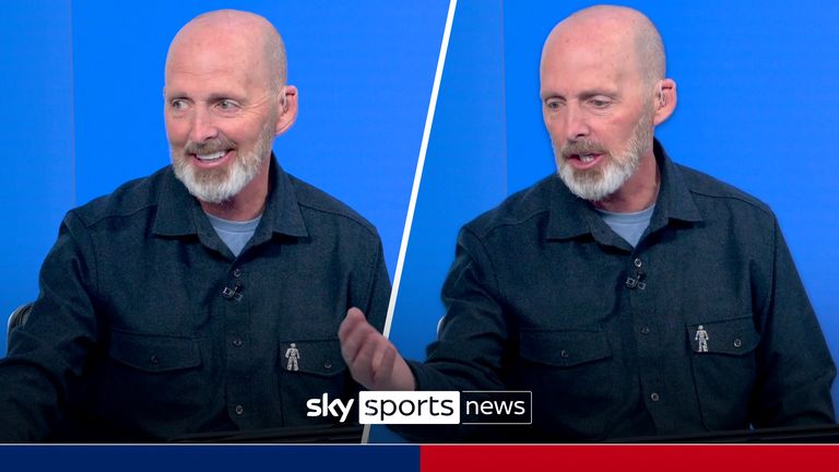 Mike Dean reacts to Everton pen