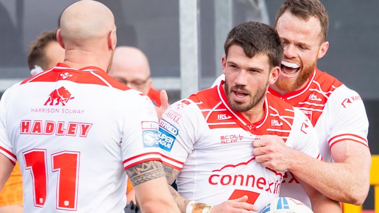 Oliver Gildart fue uno de los trycorers de Hull KR en su impresionante victoria sobre Leigh Leopards (imagen de Allan McKenzie/SWPIX.com)