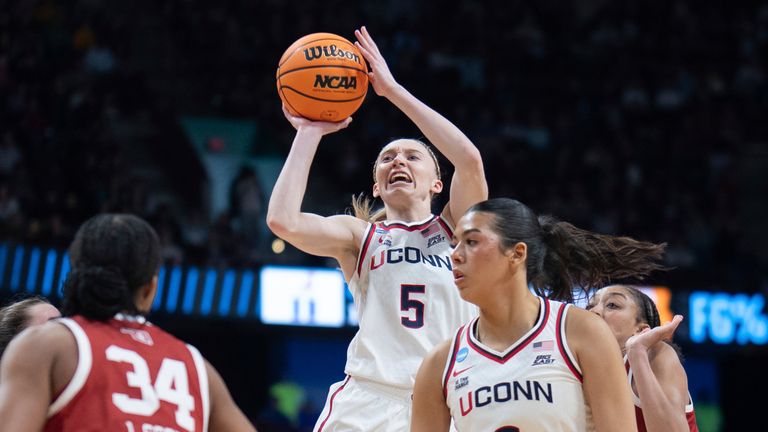 UConn guard Paige Bueckers (5) shoots during the second half in the Sweet 16 of the NCAA college basketball tournament against Oklahoma, Saturday, March 29, 2025, in Spokane, Wash. (AP Photo/Jenny Kane)