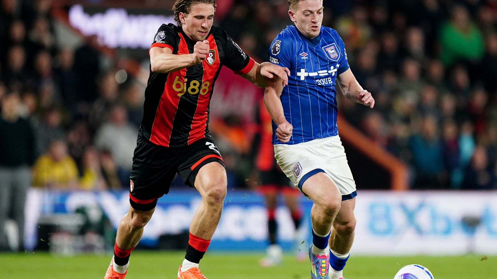 https://e0.365dm.com/25/04/1600x900/skysports-liam-delap-bournemouth_6874224.jpg?20250402211118