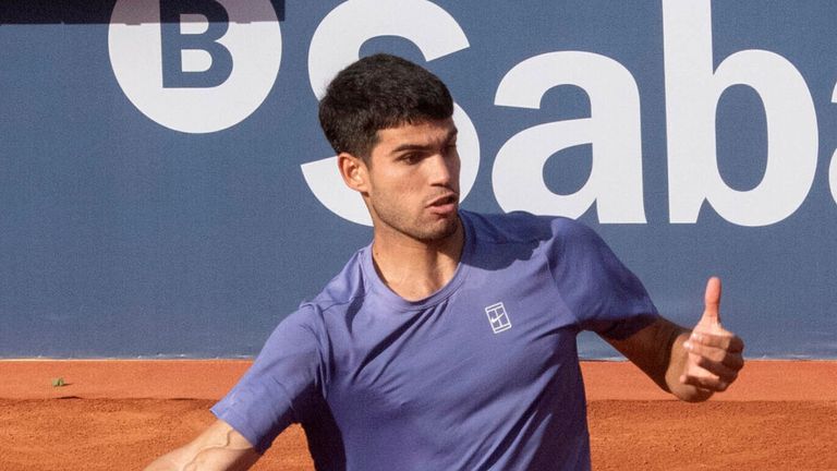 Carlos Alcaraz beat Arthur Fils in straight sets and will face Holger Rune in the title match at the Barcelona Open