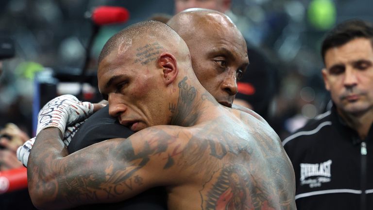 Conor Benn is comforted after his defeat by his dad Nigel Benn. Picture By Mark Robinson Matchroom Boxing.
