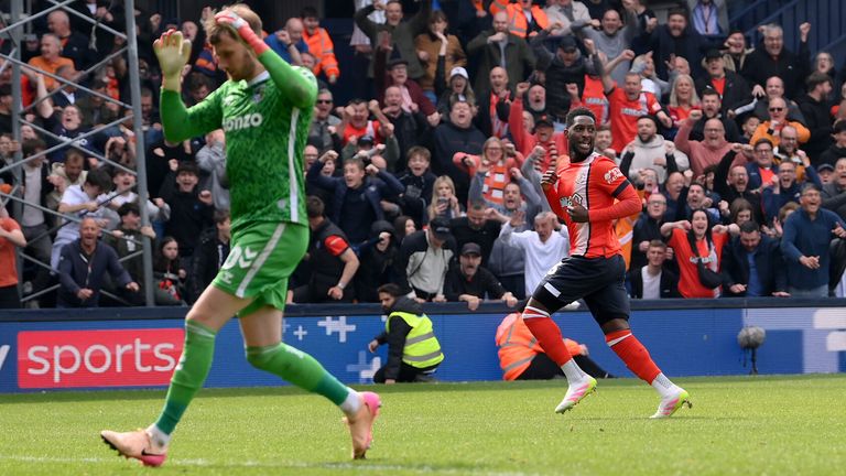 Shandon Baptiste celebrates after scoring for Luton against Coventry City